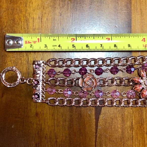 Elegant Multi-Strand Flower Bracelet - Picture 9 of 13